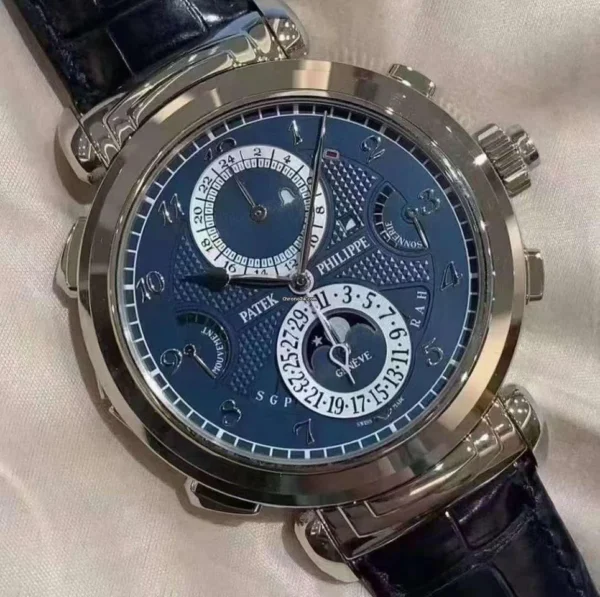 Patek Philippe Grandmaster Chime Grand Complications 6300G Grandmaster Chime Double-faced blue Dial