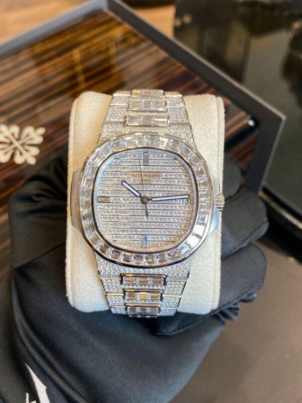 Patek Philippe Nautilus 5719/10G White Gold Baguette diamonds