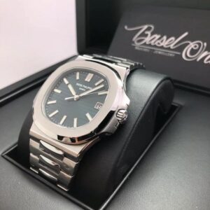 Patek Philippe Nautilus Jumbo 5711/1A-014 Green