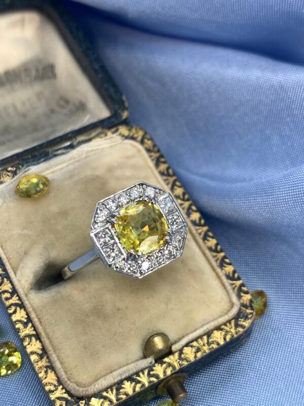 16.79 Carat Cushion-Cut Yellow Sapphire and Diamond Ring - Image 9