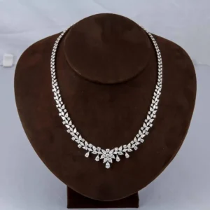 Classic Diamond Necklace For Sale